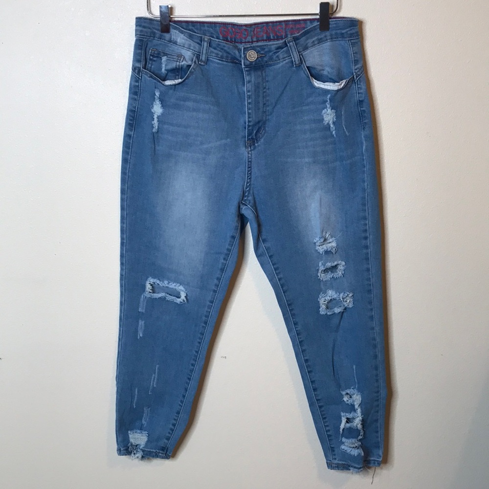 GOGO JEANS HIGH RISE ANKLE JEANS DISTRESS SZ 15